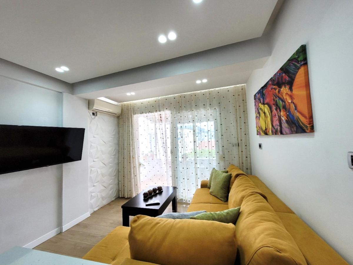 Loi apartment Saranda Extérieur photo