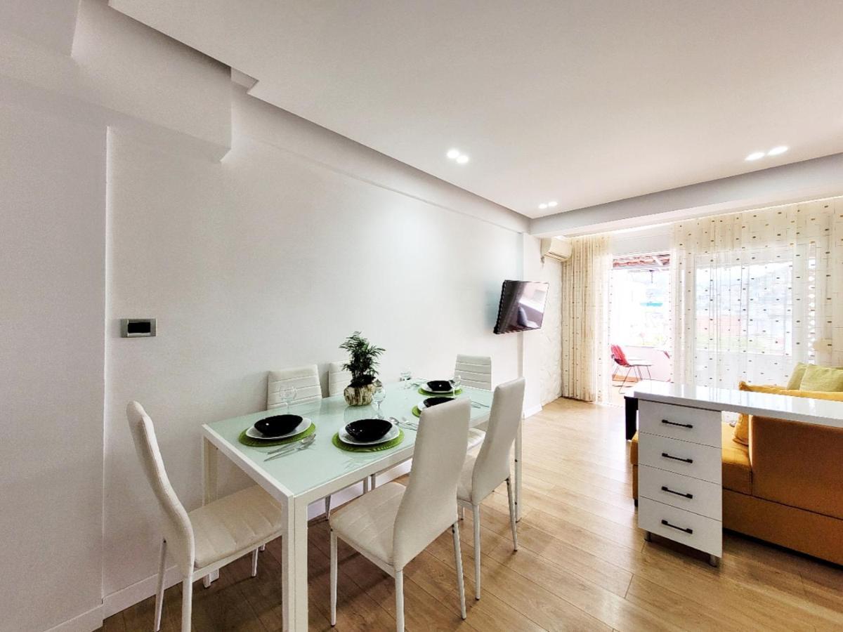 Loi apartment Saranda Extérieur photo