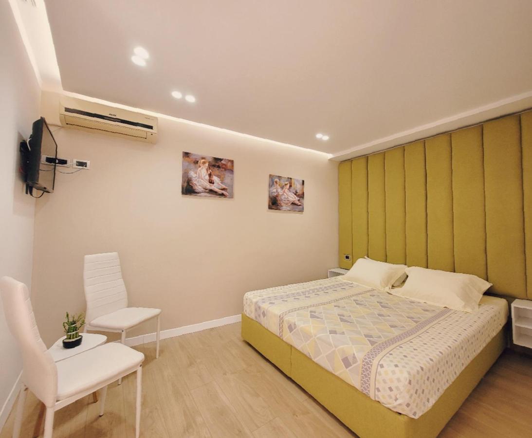 Loi apartment Saranda Extérieur photo